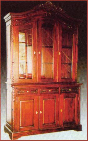 Victorian 3 Door Cabinet